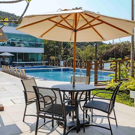 Varandas Do Atlantico - Apartamento Em Condominio Pe Na Areia Бомбиньяс Экстерьер фото